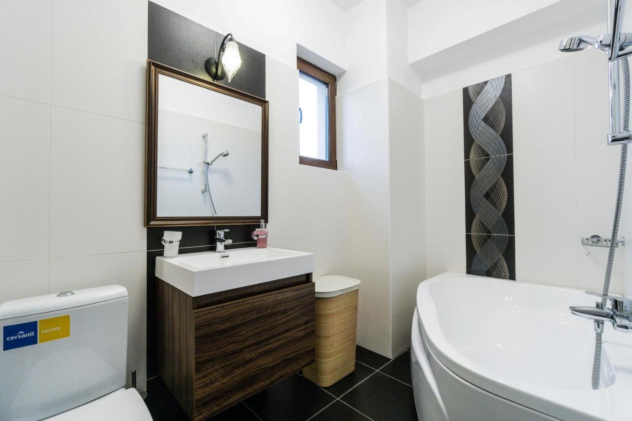 דירות בוקרשט Luxury Baneasa מראה חיצוני תמונה
