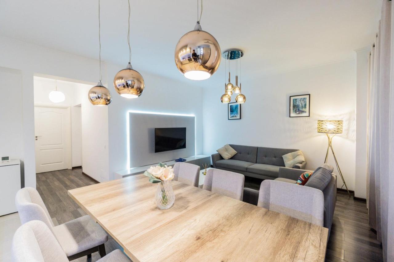 דירות בוקרשט Luxury Baneasa מראה חיצוני תמונה