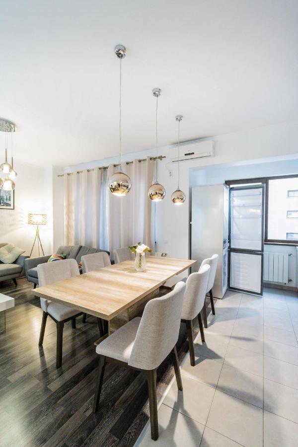 דירות בוקרשט Luxury Baneasa מראה חיצוני תמונה