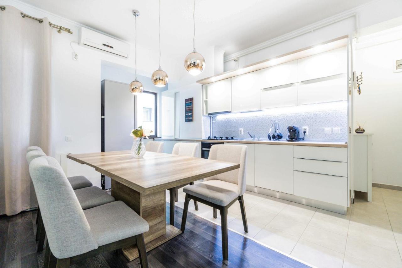 דירות בוקרשט Luxury Baneasa מראה חיצוני תמונה